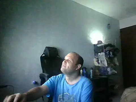 Snapshot of Heavy_Rebellx chatting on 22, 2, 2026 Heavy Rebellx online show from 22, 2, 2026