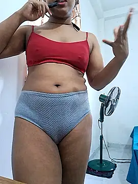 Queen Saara online show from 9, 4, 2026