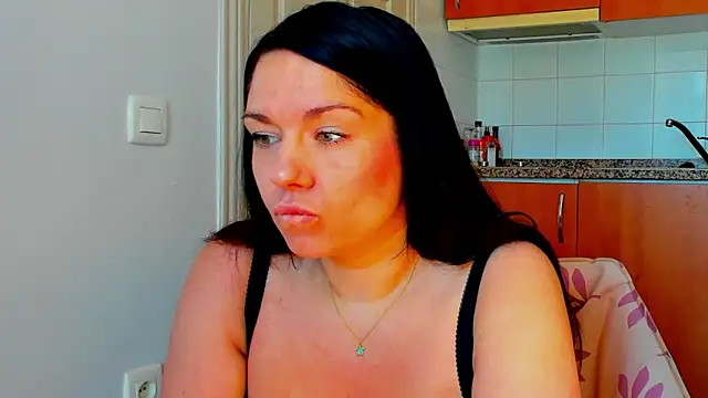 Snapshot of Dark_Lilith_ chatting on 6, 4, 2026 Dark Lilith online show from 6, 4, 2026