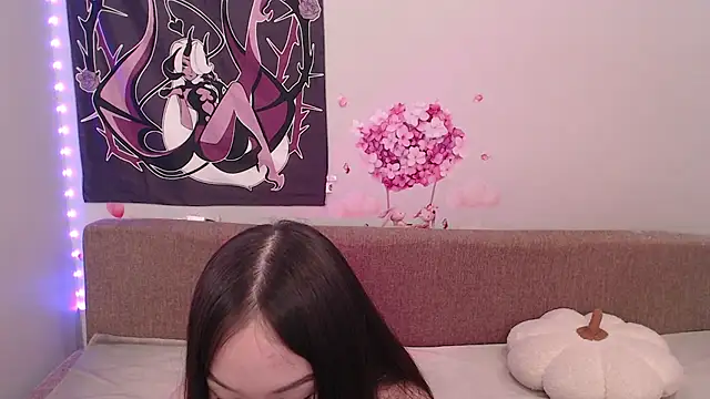 Snapshot of AhriStellar chatting on 16, 5, 2026 AhriStellar online show from 16, 5, 2026