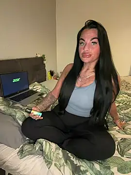 Snapshot of Darkfantisyx chatting on 24, 2, 2026 Darkfantisyx online show from 24, 2, 2026