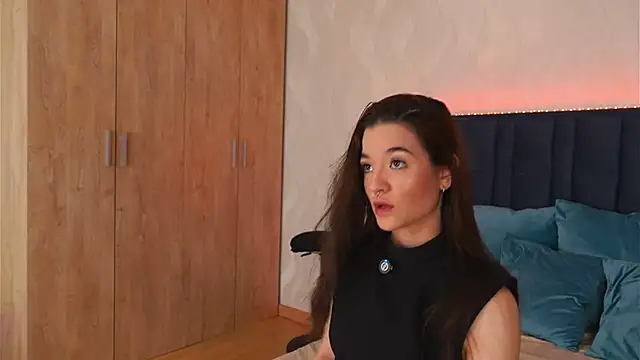 LucyDeLuca online show from 15, 3, 2026