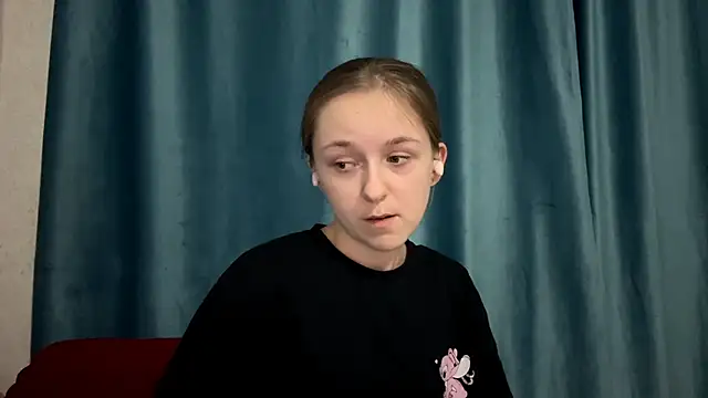 Snapshot of StaticBliss chatting on 21, 2, 2026 StaticBliss online show from 21, 2, 2026