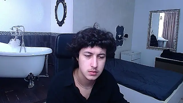 Snapshot of GriffinDane chatting on 24, 2, 2026 GriffinDane online show from 24, 2, 2026