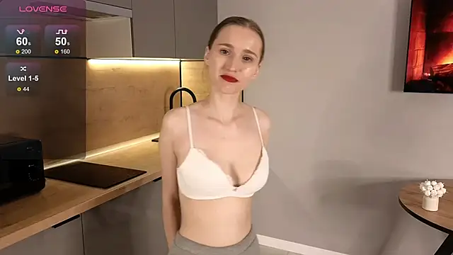 Snapshot of AshleyyJones chatting on 29, 4, 2026 AshleyyJones online show from 29, 4, 2026