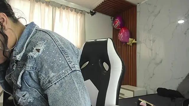 adhara  messY online show from 18, 4, 2026