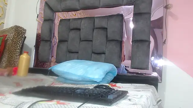 Tatty--Brown online show from 14, 4, 2026