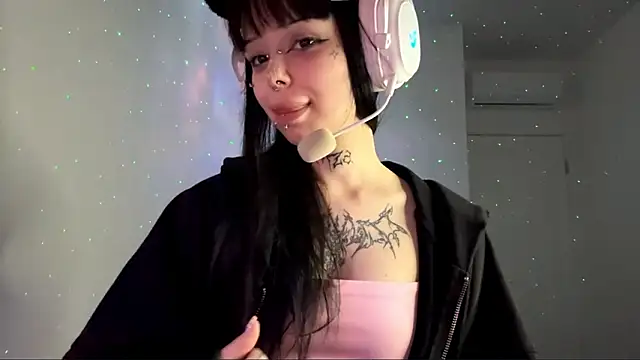 Luna Sohotti online show from 28, 3, 2026