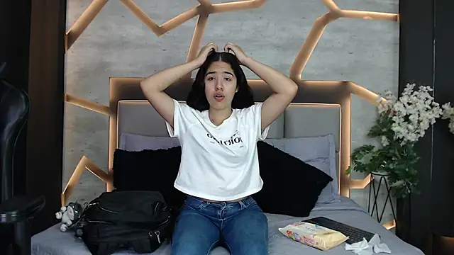 Snapshot of SilkNyx chatting on 3, 3, 2026 SilkNyx online show from 3, 3, 2026