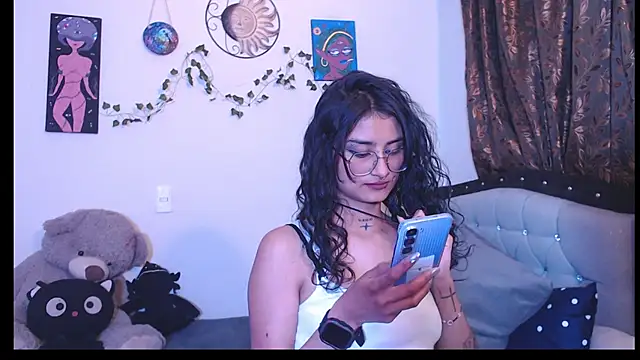 Snapshot of Lili__Clan chatting on 24, 6, 2026 Lili Clan online show from 24, 6, 2026