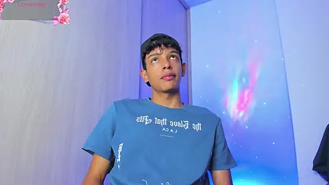 Maxfrost1 online show from 15, 4, 2026