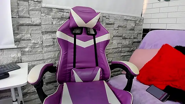 Sienna Lux01 online show from 28, 2, 2026