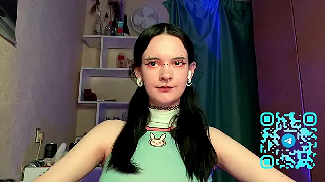 MabelDefina online show from 5, 4, 2026