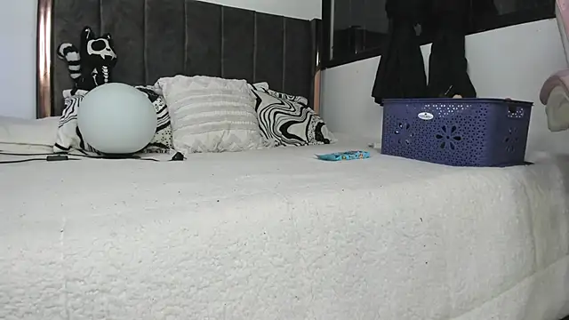 Helldy 666 online show from 25, 4, 2026