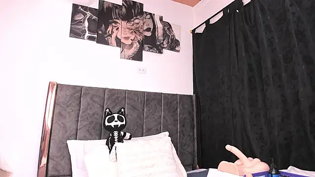 Snapshot of Helldy_666 chatting on 16, 5, 2026 Helldy 666 online show from 16, 5, 2026