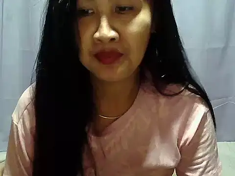 Snapshot of Sh1nbae22 chatting on 3, 6, 2026 Sh1nbae22 online show from 3, 6, 2026