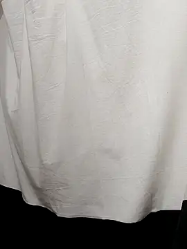 lawlesslovemaker69 online show from 13, 4, 2026