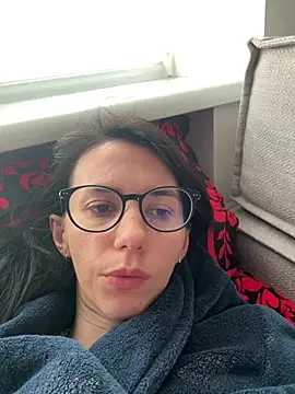 Oliviyalove  online show from 31, 5, 2026