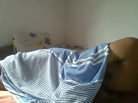 Snapshot of kalumax99 chatting on 21, 5, 2026 kalumax99 online show from 21, 5, 2026