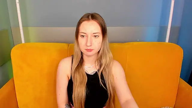 Snapshot of JollyBlondy chatting on 3, 3, 2026 JollyBlondy online show from 3, 3, 2026