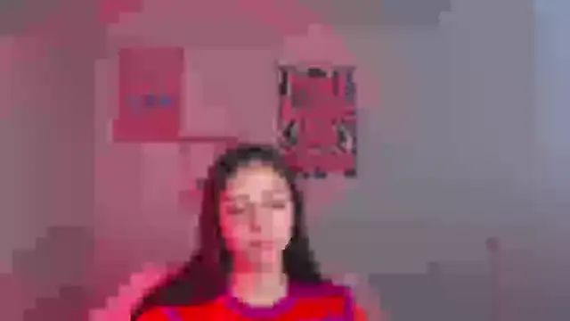 KissMeJulia online show from 18, 4, 2026