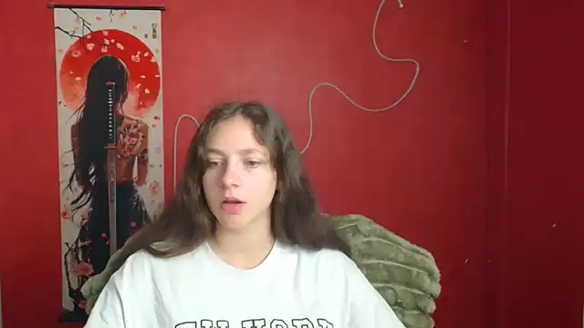Snapshot of KissMeJulia chatting on 18, 5, 2026 KissMeJulia online show from 18, 5, 2026
