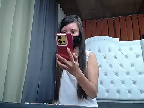 Snapshot of lady_moon09 chatting on 19, 2, 2026 lady moon09 online show from 19, 2, 2026