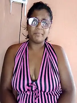 indianstrawberrylips4u online show from 12, 3, 2026