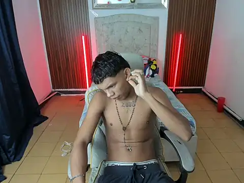 Snapshot of juan_mhata chatting on 7, 6, 2026 juan mhata online show from 7, 6, 2026
