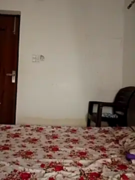 cute girl 29 online show from 23, 5, 2026