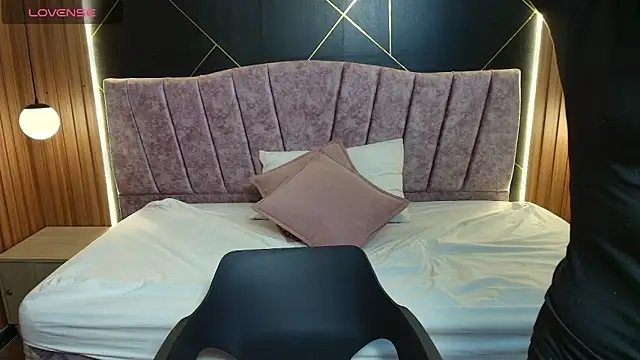 Snapshot of MoriahStorm chatting on 17, 3, 2026 MoriahStorm online show from 17, 3, 2026