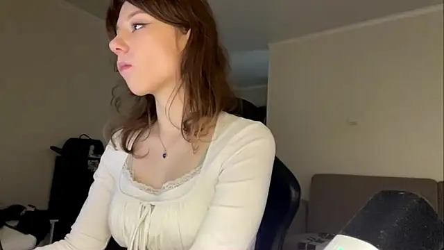 Snapshot of aera_elese chatting on 28, 5, 2026 aera elese online show from 28, 5, 2026