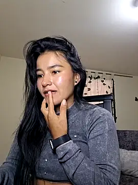 Snapshot of Miiia_a chatting on 19, 2, 2026 Miiia a online show from 19, 2, 2026