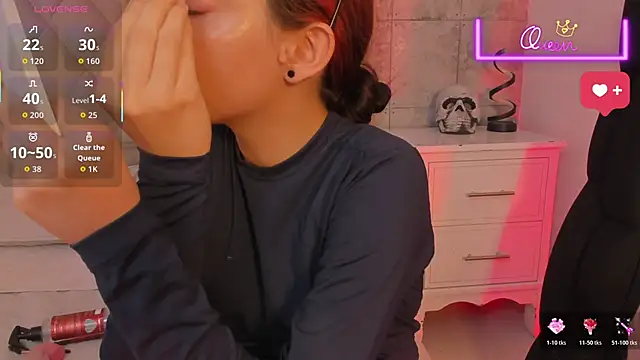 MelLove  online show from 3, 3, 2026