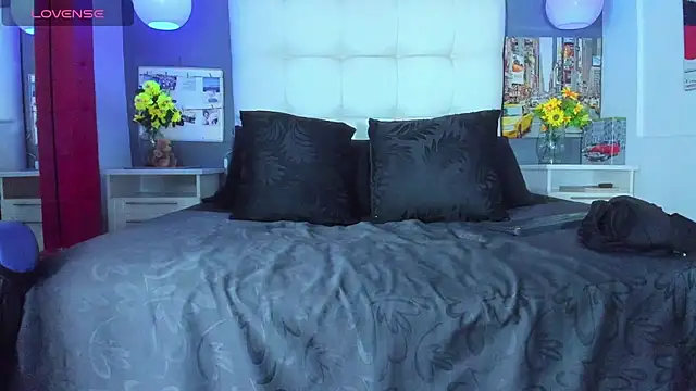 SharonTygaX online show from 28, 2, 2026