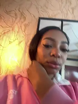 Snapshot of MiaDiamod chatting on 19, 5, 2026 MiaDiamod online show from 19, 5, 2026