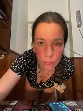 Melu12 online show from 14, 7, 2026