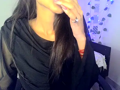 SIKSHA SINGH online show from 13, 3, 2026