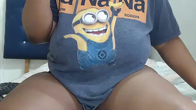 Snapshot of CurvyAssXX21 chatting on 15, 5, 2026 CurvyAssXX21 online show from 15, 5, 2026