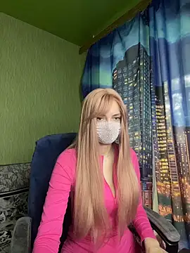 Snapshot of SophieBlackwood chatting on 18, 5, 2026 SophieBlackwood online show from 18, 5, 2026