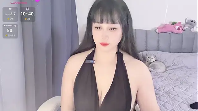 Snapshot of ZeroHer0 chatting on 9, 4, 2026 ZeroHer0 online show from 9, 4, 2026