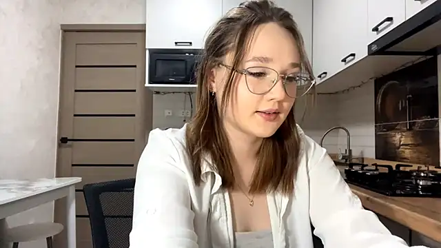 Snapshot of AinaSmith chatting on 2, 3, 2026 AinaSmith online show from 2, 3, 2026