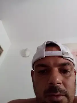 Snapshot of morenitoymorena chatting on 7, 6, 2026 morenitoymorena online show from 7, 6, 2026