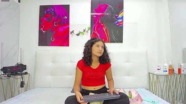 ahsly78Bryan online show from 25, 3, 2026