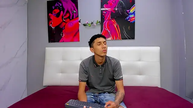 ahsly78Bryan online show from 6, 7, 2026