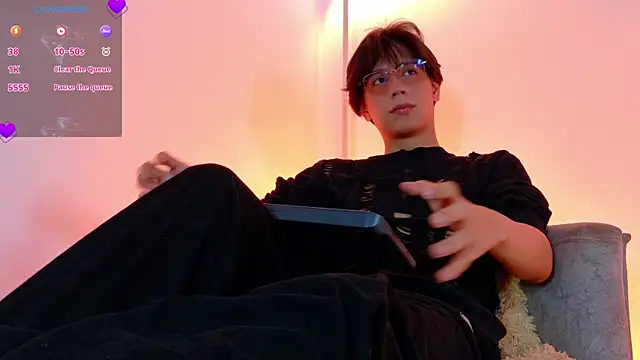 lui x dust online show from 29, 3, 2026