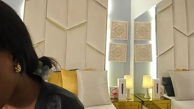 Snapshot of KarinaaCoxx chatting on 9, 7, 2026 KarinaaCoxx online show from 9, 7, 2026