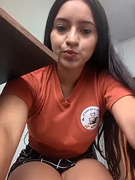 Snapshot of DulceCaroX chatting on 12, 6, 2026 DulceCaroX online show from 12, 6, 2026