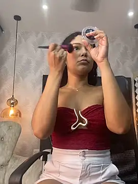 Miaafoxx   online show from 24, 3, 2026