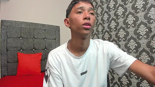 Little Twink19x online show from 5, 3, 2026